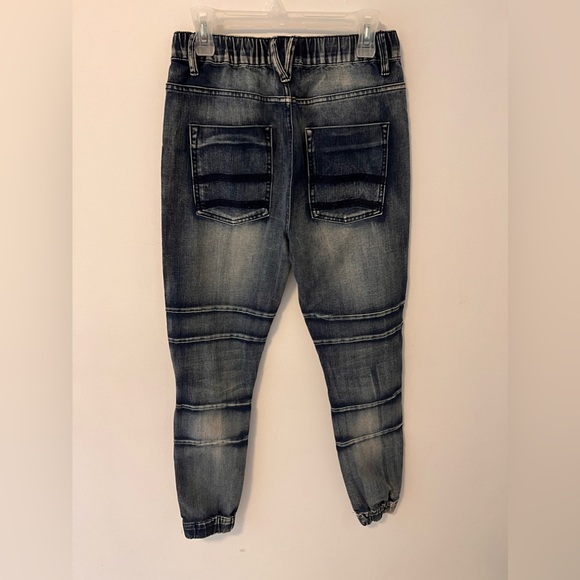 Distressed Skinny jogger style jeans - Picture 4 of 4